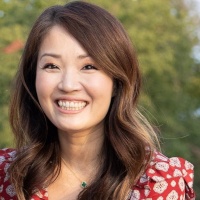 Helen J Lee Profile Image